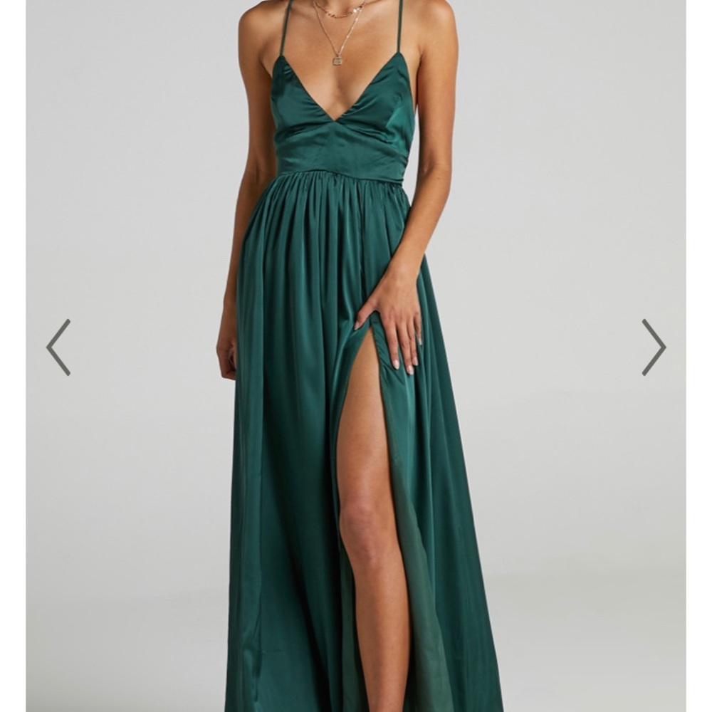 I Want The World To Know Dress in Emerald Green